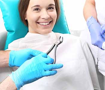 Don’t fear root canal treatment; restorative therapy is offered by Dr. Khieu Anh at Tyrone Family Dentistry to Tyrone dental patients’ rescue