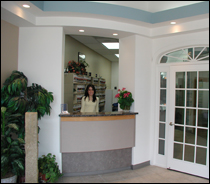 Find a Dentist in Chicago - Greeting Desk at big smile dental