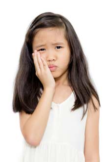 Child Dental Pain Chicago - A Girl having Tooth ache