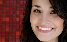 Porcelain Veneers costs Chicago - Smiling woman