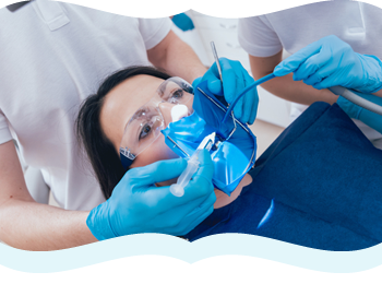 Medicamentous treatment of root canals during endodontic treatment