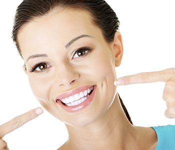 How cosmetic dentistry keeps Phoenix, AZ smiling