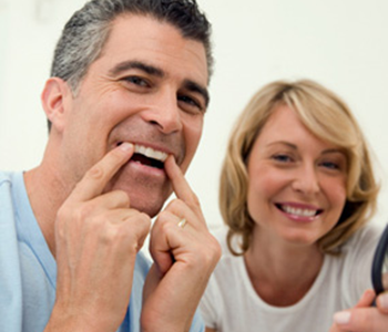 The elegance of porcelain – Dental crowns of Phoenix
