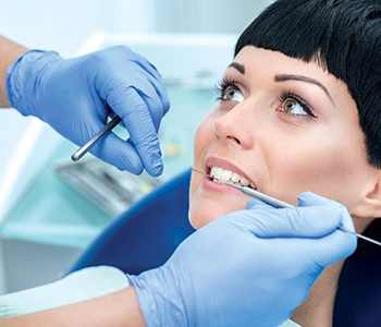 Are dental implants a low-cost way of replacing missing teeth in Phoenix?