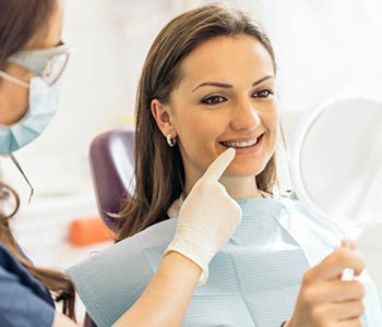 What Dental Problems Can Veneers Correct?