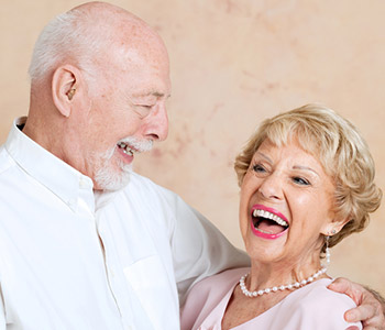 Glendale can get on the fast track to a stunning smile with porcelain veneers