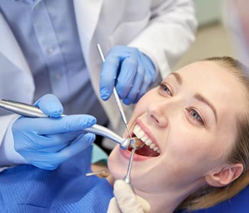 Glendale smiles can have a brand new look with porcelain veneers