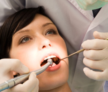 Locating an emergency dentist in downtown Phoenix, AZ