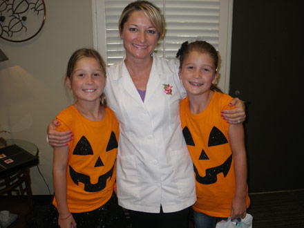 Girls with SMILE4OC Staff