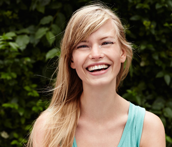 Choosing a cosmetic dentist in the 3429 area