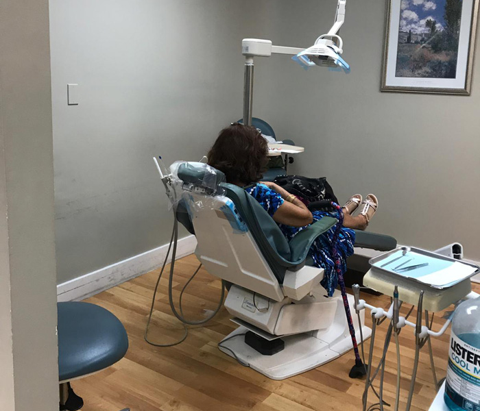 Dental Office Image 09