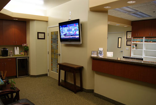 Dental Clinic Aliso Viejo - Office Tour Image 01