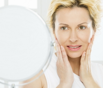 Botox treatments in Hamilton ON reduce lines and wrinkles