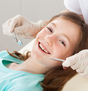 Kid in dental