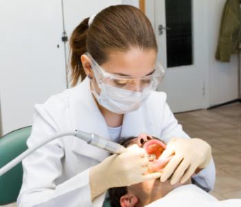 BPA free composites used in our Central Hong Kong practice restore beauty and strength