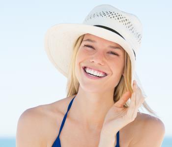 Your cosmetic dentist in Central HK provides care tailored to you