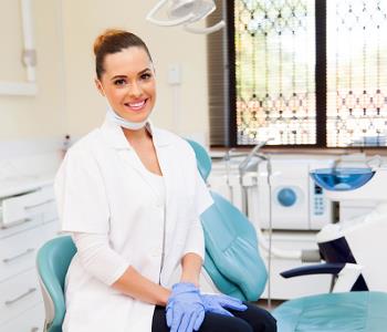 Find out how to promote oral health from your dentist in Hong Kong