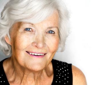 Your senior services dentist in Central HK can help you keep your healthiest smile