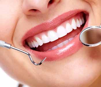 Image of a white teeth