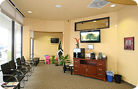 Dentist Garland - Gallery Image 1